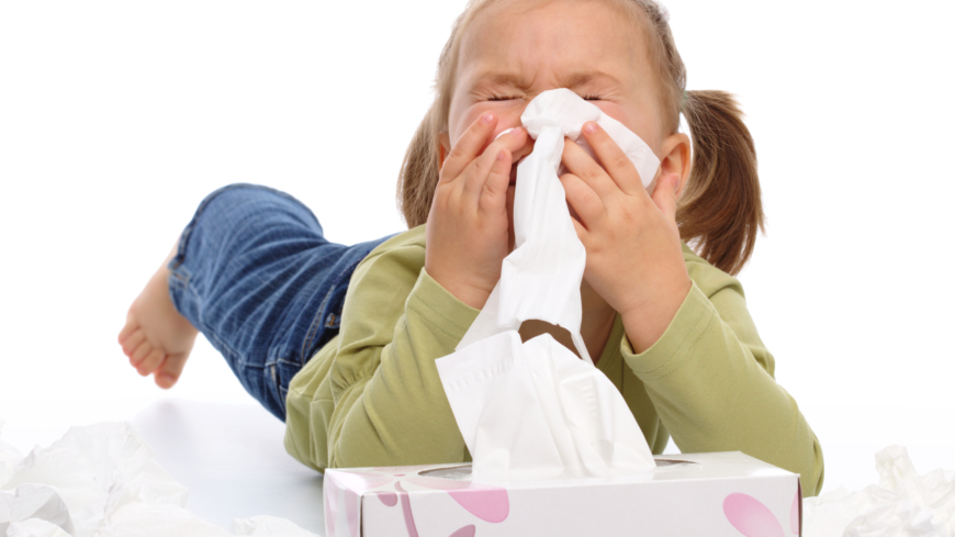 RS-virus muistuttaa tavallista flunssaa, mutta voi aiheuttaa pienille lapsille vakavia komplikaatioita.